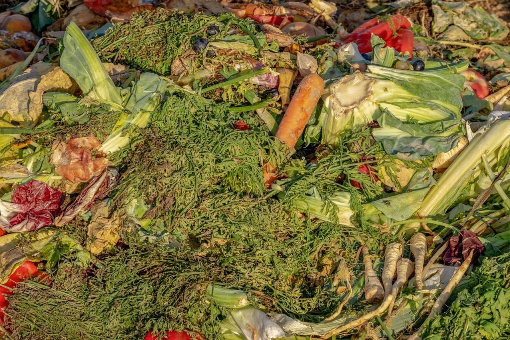 Cómo hacer compost en casa sin sufrir malos olores